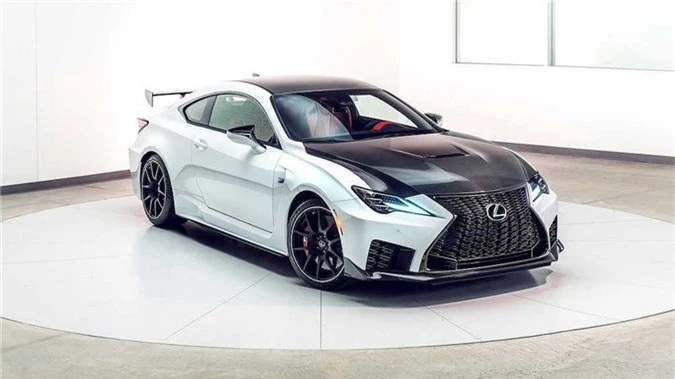 Trình làng Lexus RC F Track Edition 2020 “quyết đấu