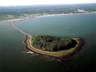 Những đảo cướp biển huyền bí trên thế giới