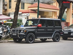Mercedes-AMG G63 có màu sơn giá hơn 90 triệu đồng xuất hiện trên phố