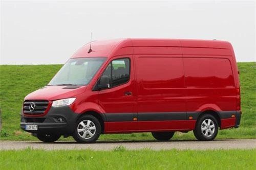 8. Mercedes-Benz Sprinter 2019.