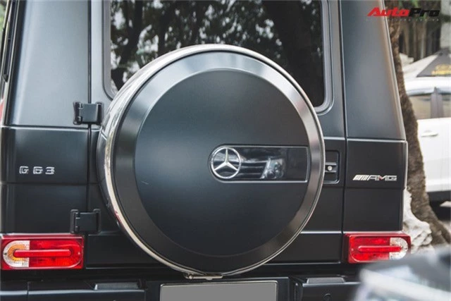 Mercedes-AMG G63 có màu sơn giá hơn 90 triệu đồng xuất hiện trên phố - Ảnh 11.