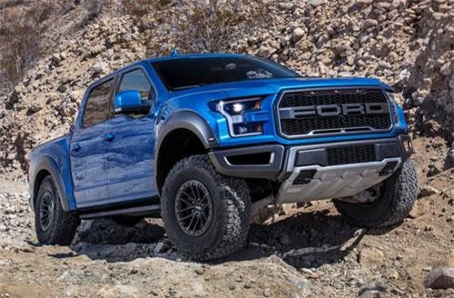 Top 10 ôtô lý tưởng cho những người thích phiêu lưu