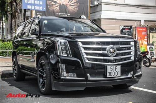 Cadillac Escalade 2015 biển khủng và độc nhất trên phố Sài Gòn