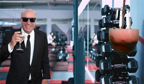 Bắt đầu mỗi sáng lúc 5h, Kevin O'Leary thường làm điều này đầu tiên