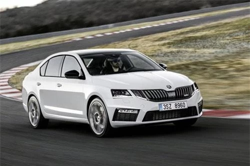 9. Skoda Octavia (doanh số: 397.374 chiếc).