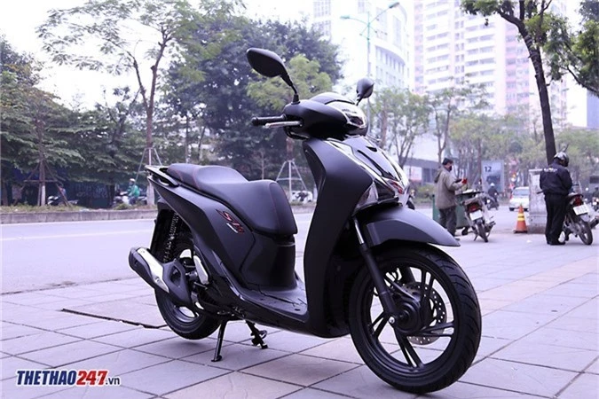 honda sh, giá honda sh tháng 12, honda sh đen mờ