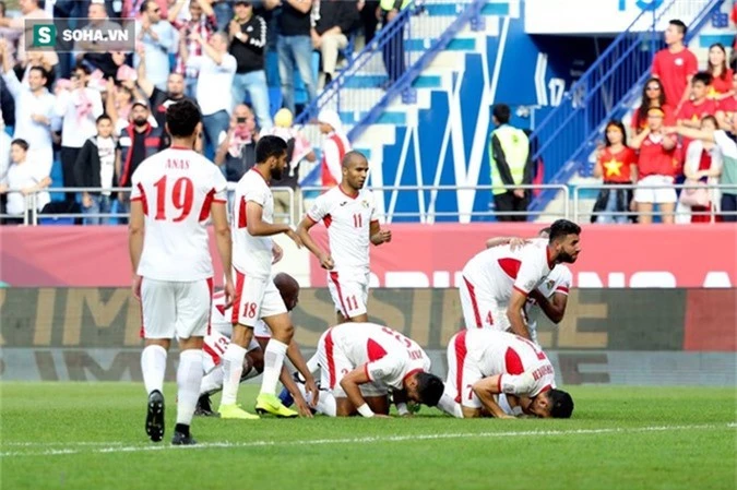 Lê Thụy Hải: Việt Nam khiến Jordan hoảng loạn, vào Tứ kết quá xứng đáng - Ảnh 3. Lê Thụy Hải: Việt Nam khiến Jordan hoảng loạn, vào Tứ kết quá xứng đáng - Ảnh 3.