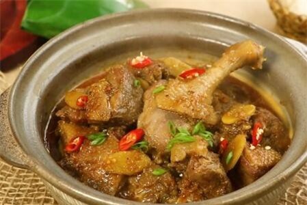 Clip: Vịt kho gừng thơm mềm đậm vị cho cả nhà tấm tắc khen ngon
