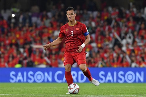 Quế Ngọc Hải lọt top 3 trung vệ xuất sắc nhất tại Asian Cup 2019