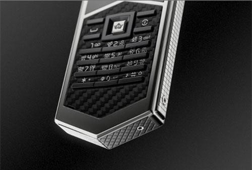 Chiêm ngưỡng phiên bản thanh kiếm Viking của Nokia 6500