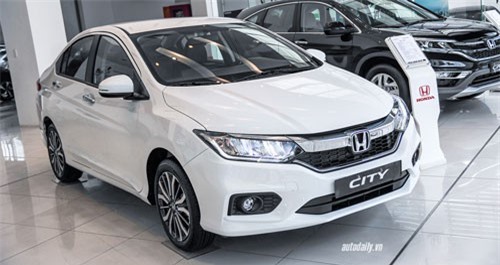 Người Việt vẫn chuộng xe sedan nhất năm 2018