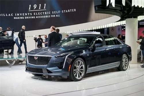 4. Cadillac CT6 2019.