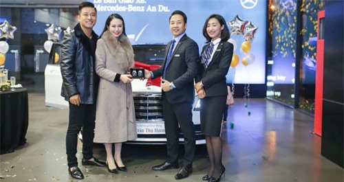 Vợ chồng Tuấn Hưng tậu Mercedes-Benz S450 L Luxury hơn 4,7 tỷ