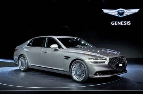 5. Genesis G90 2019.