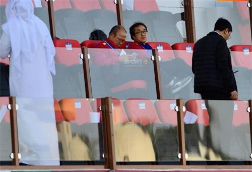 Thầy Park thân chinh đi 'do thám' Nhật Bản