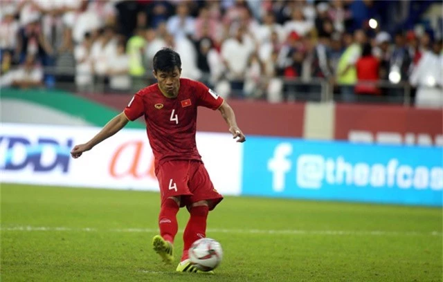 Bùi Tiến Dũng Việt Nam Jordan Asian Cup 2019