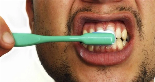 Đánh răng