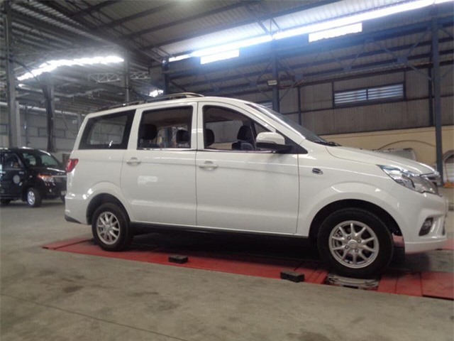 Xe 7 chỗ Trung Quốc to hơn Mitsubishi Xpander có giá chỉ 240 triệu đồng tại Việt Nam