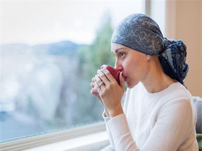 Nhịn ăn có giúp chống ung thư không?