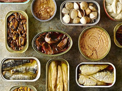 Đồ hộp biến dạng vỏ thì nên bỏ hay ăn?