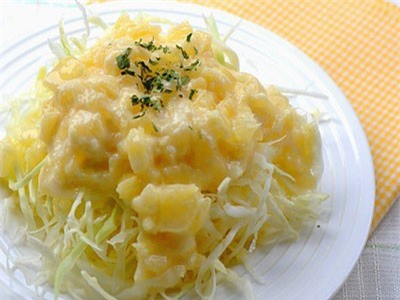 Salad bắp cải mà làm theo cách này vừa giòn ngọt lại thơm mát