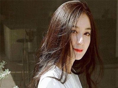 Nữ sinh mang vẻ đẹp được ví như bông hoa núi rừng Gia Lai