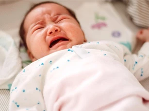 10 lời khuyên lỗi thời mà mẹ bỉm sữa nhất định không được làm theo