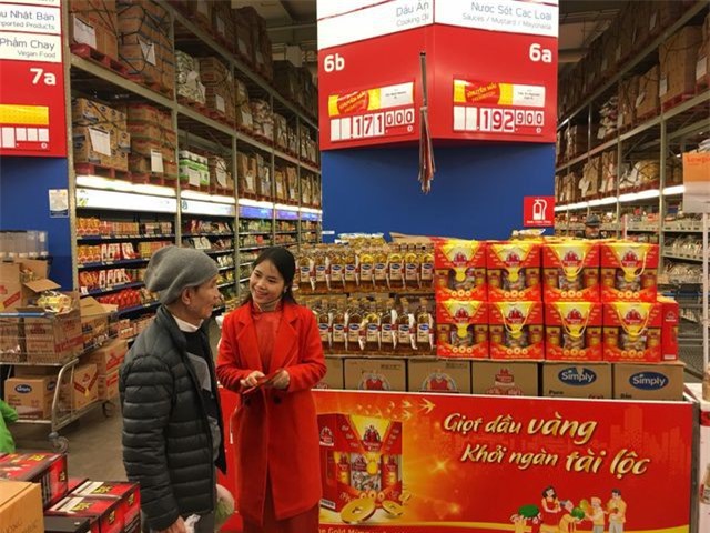 Thị trường mua sắm Tết 2019: Cầu tài lộc