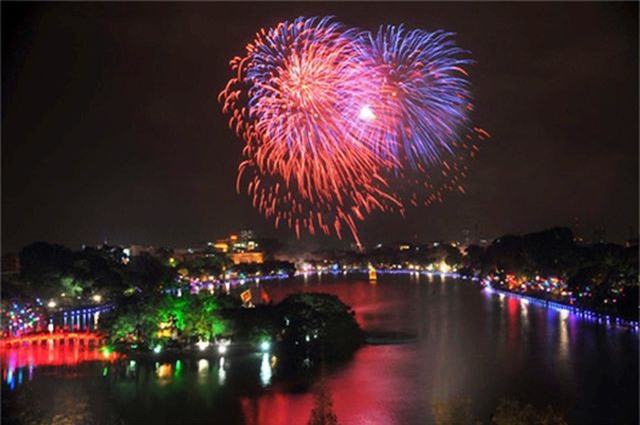 H&#xE0;ng lo&#x1EA1;t s&#x1EF1; ki&#x1EC7;n v&#x103;n ho&#xE1; &#x2013; ngh&#x1EC7; thu&#x1EAD;t &#x111;&#x1EB7;c s&#x1EAF;c trong T&#x1EBF;t K&#x1EF7; H&#x1EE3;i