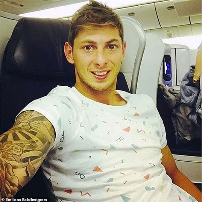 Emiliano Sala sợ hãi cầu cứu trước lúc máy bay rơi