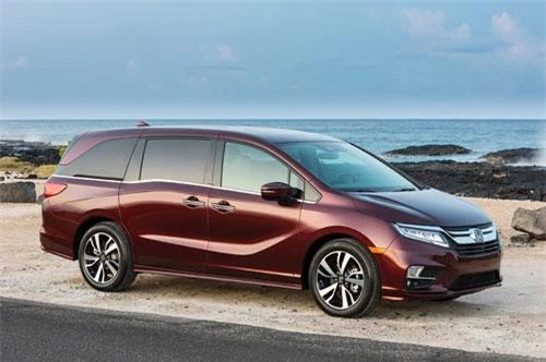 5. Honda Odyssey 2019 (giá khởi điểm: 30.090 USD).