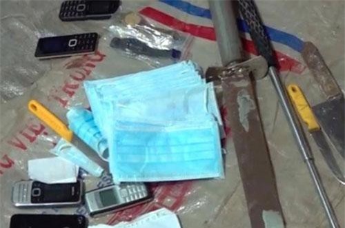 Cà Mau: Nhóm thanh niên ngang nhiên chặn xe người đi đường, cướp tài sản