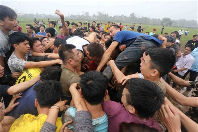 Bộ Văn hoá yêu cầu không lợi dụng lễ hội để trục lợi