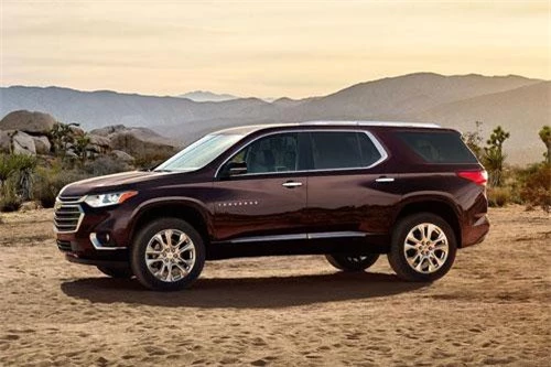 8. Chevrolet Traverse 2019 (giá khởi điểm: 29.930 USD).