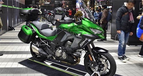 "Xế phượt" Kawasaki Versys 1000 2019 có giá hơn 17.000 USD