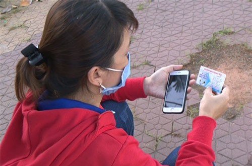 TPHCM: Công nhân "cắn răng" vay tín dụng đen tiêu Tết