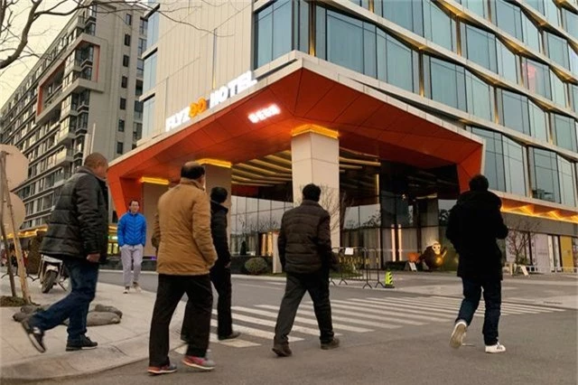 Bên trong khách sạn công nghệ được điều hành bởi robot của Alibaba - 1
