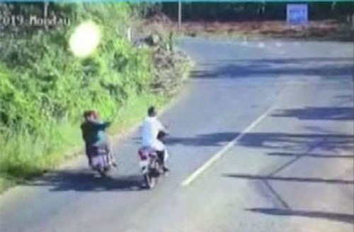 Bà Rịa - Vũng Tàu: Truy đuổi 2 tên trộm gà, công an xã bị bắn mù mắt