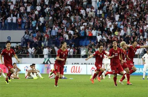 Báo nước ngoài viết về sự trỗi dậy của bóng đá Việt Nam