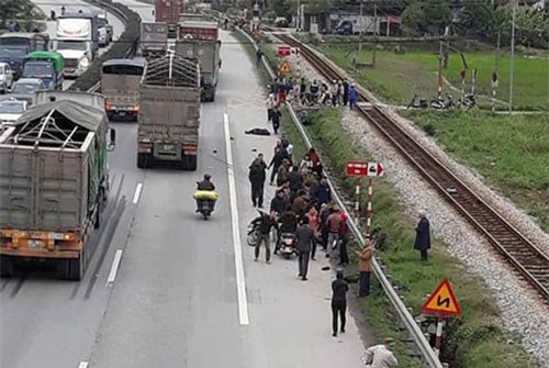 Phó Thủ tướng yêu cầu “siết” việc khám sức khoẻ định kỳ của lái xe