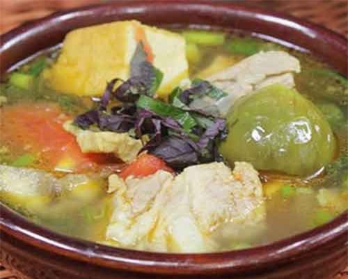 Gỏi lá, măng nướng xào 'vênh' bò ngon nức tiếng ở Tây Nguyên