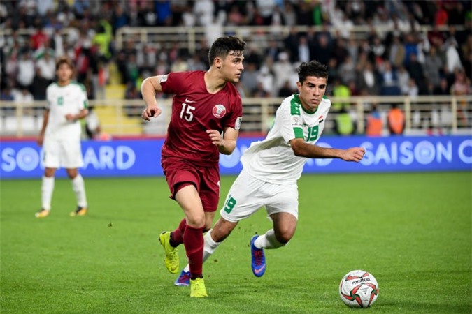 Thắng kịch tính Iraq, Qatar trở thành đại diện cuối cùng vào tứ kết