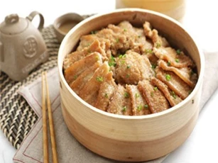 Chỉ 30 phút trong bếp có ngay món thịt hấp ngon lành