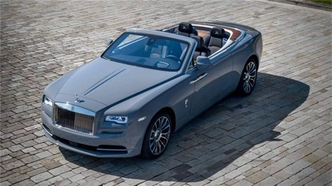  Rolls-Royce Dawn phiên bản phi đội Czechoslovak.