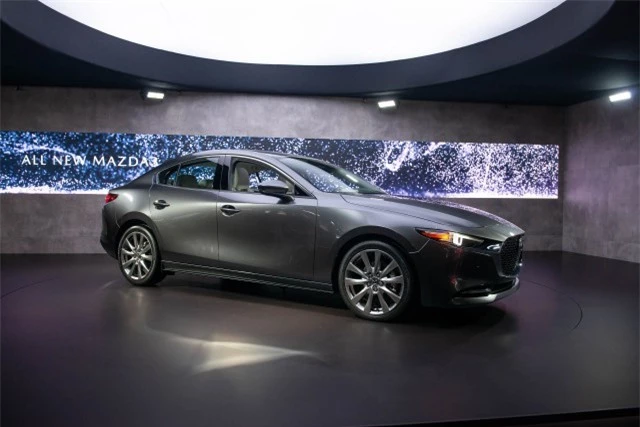 1. Mazda 3 2019.