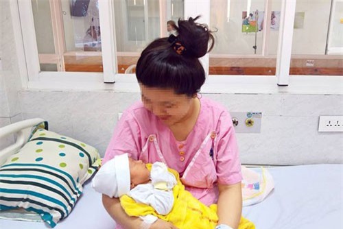 Dây rốn bám màng hiếm gặp, thai nhi suýt tử vong