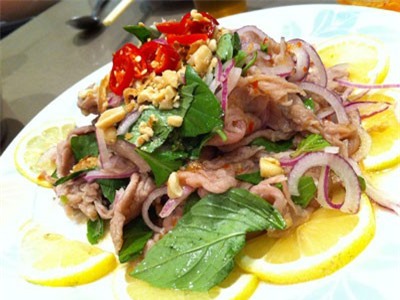 Cách làm thịt bò tái chanh đơn giản nhưng ngon đậm đà