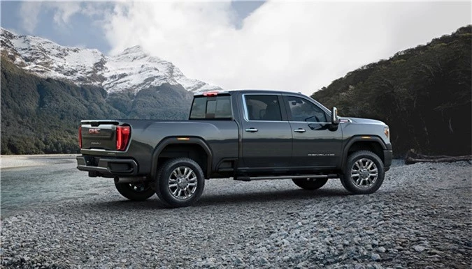 trinh-lang-ban-tai-hang-nang-2020-gmc-sierra-500hd-5.jpg