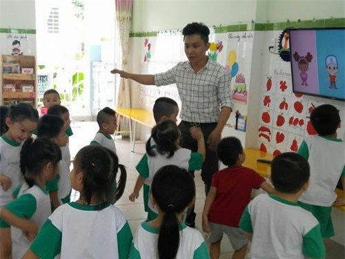 TPHCM: Huyện vùng ven cần hơn 22,5 tỷ đồng chi thu nhập tăng thêm cho nhà giáo