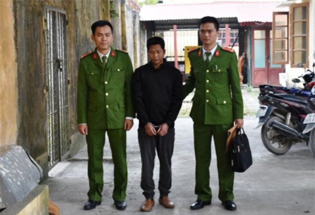 Thanh Hóa: Ổ nhóm đánh lô đề với hàng loạt "thư ký"